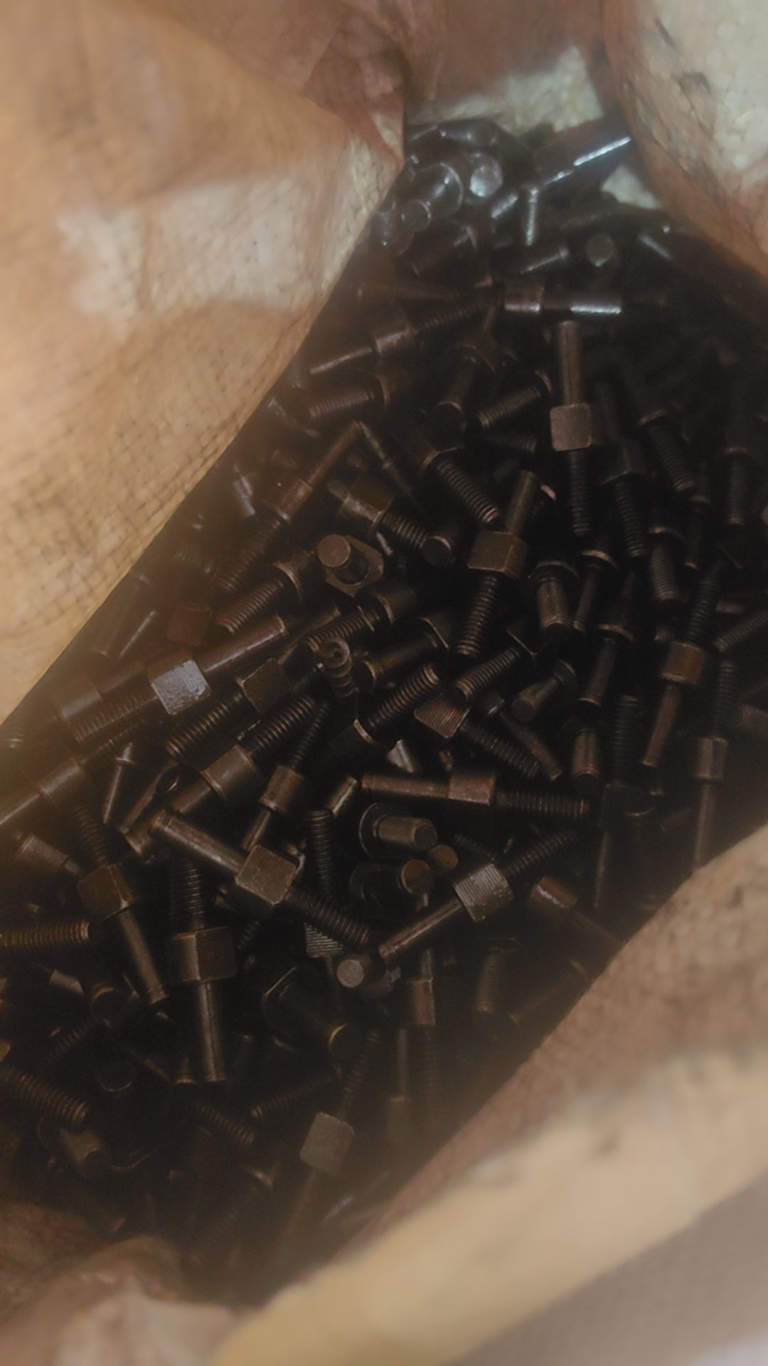 Non-standard Fastener 21 thumbnail