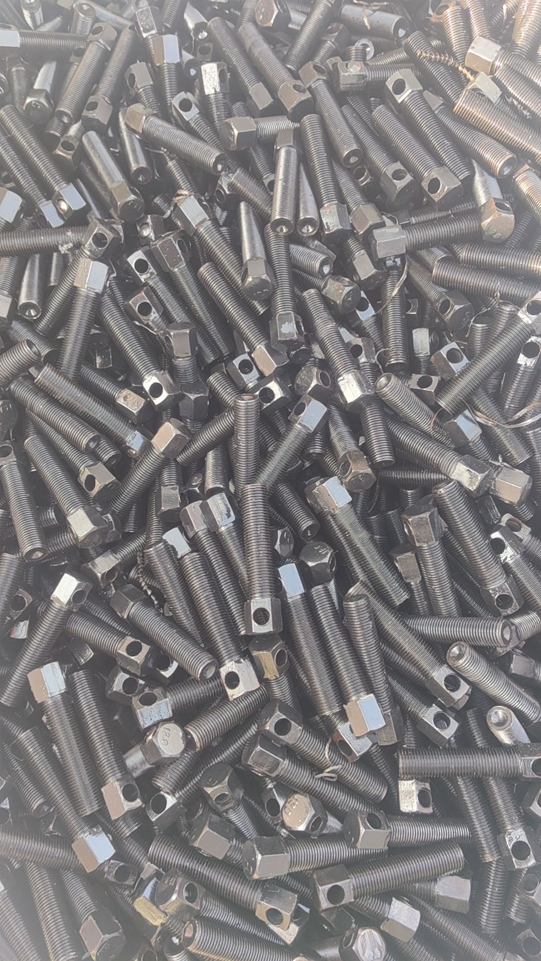 Non-standard Fastener 31 thumbnail